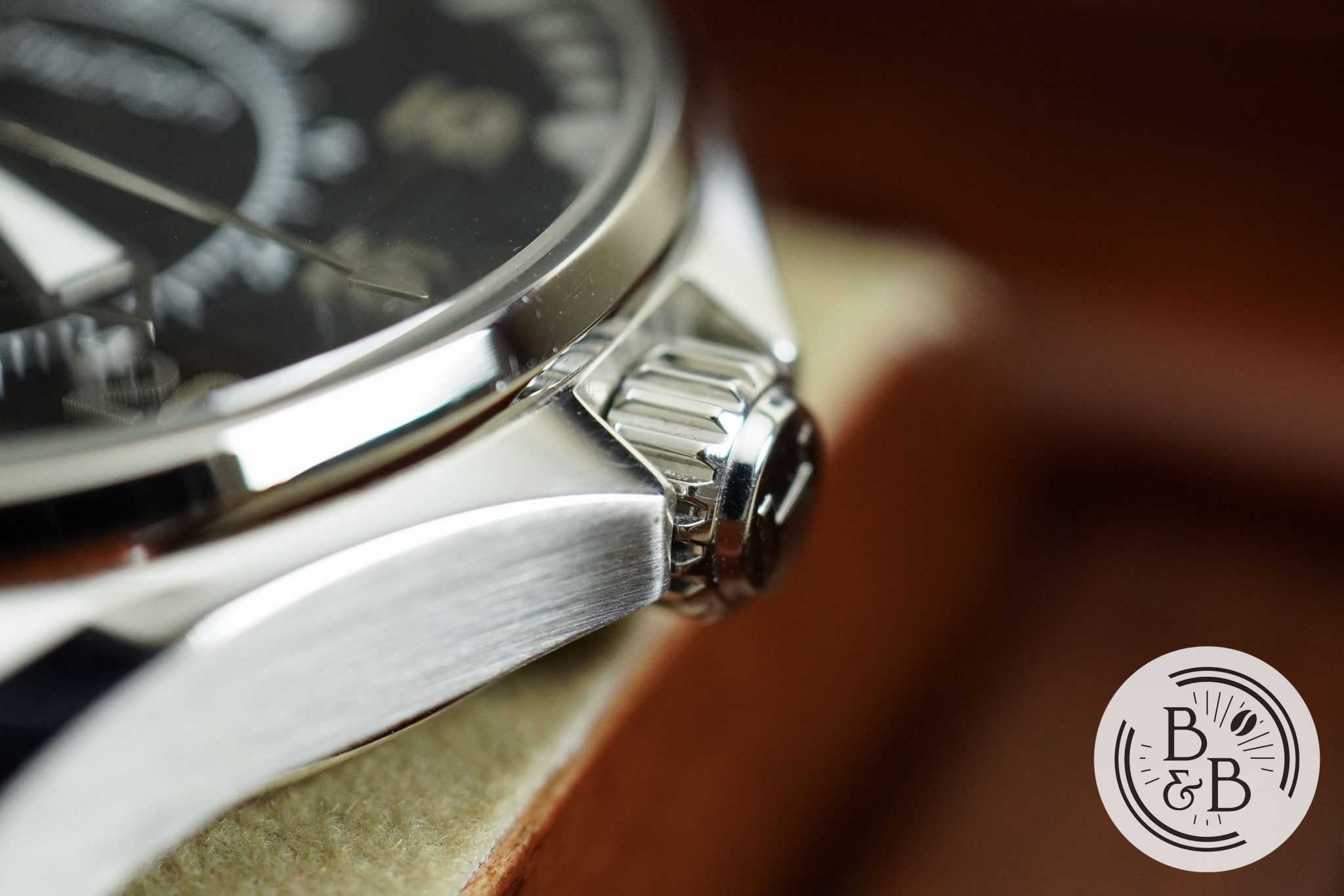 Hamilton “Interstellar” Khaki Aviation Pilot H64615135 Beans & Bezels