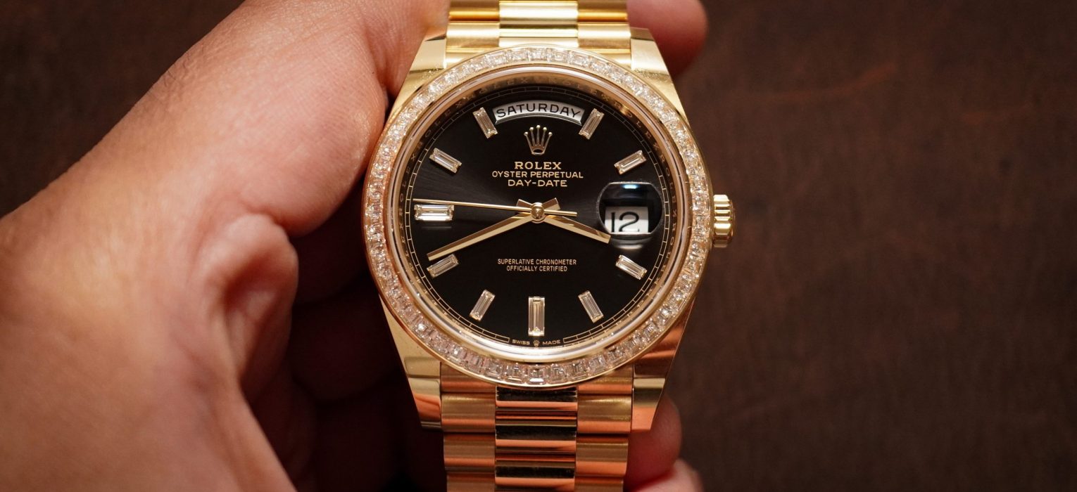 Gold day sales date black face