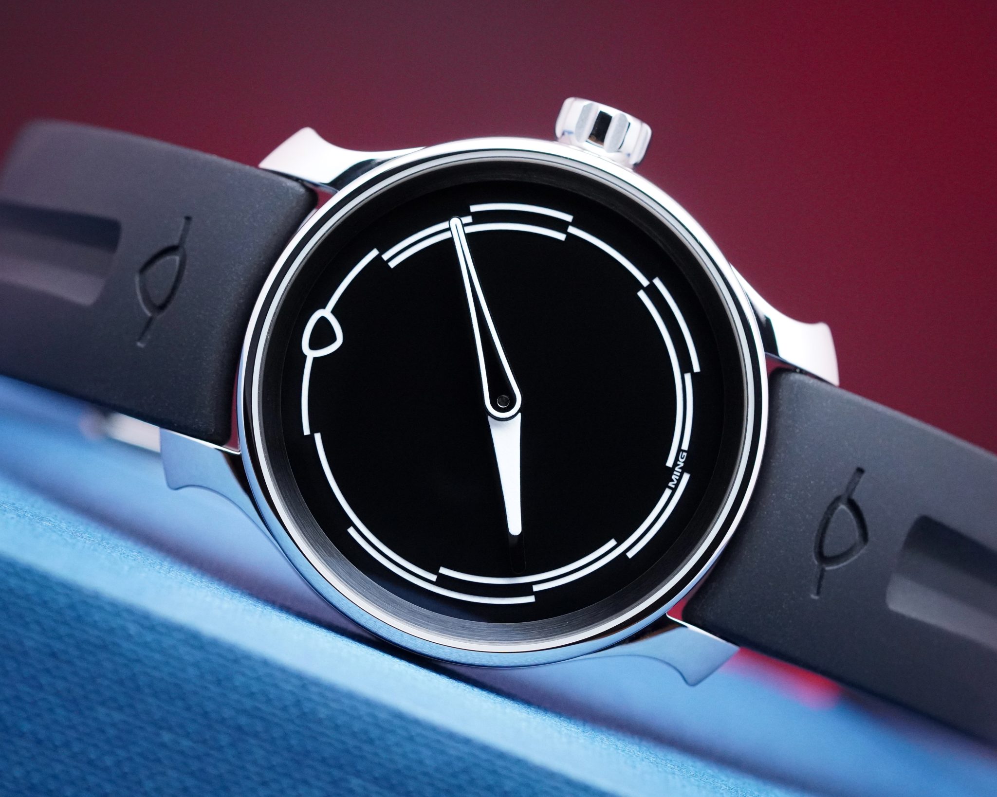 MING 37.02 Minimalist Beans & Bezels